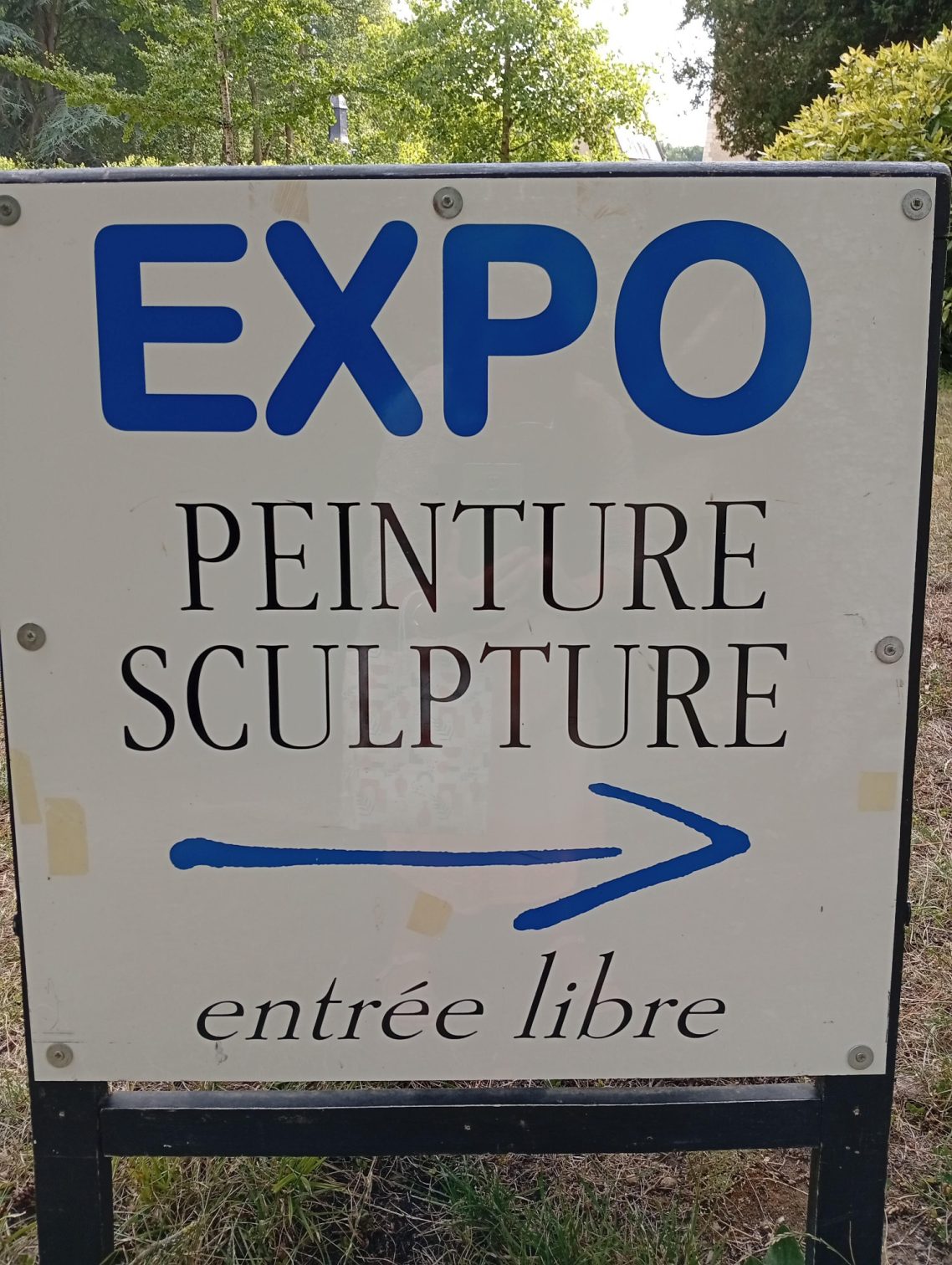 Pancarte pour orienter vers l'expo