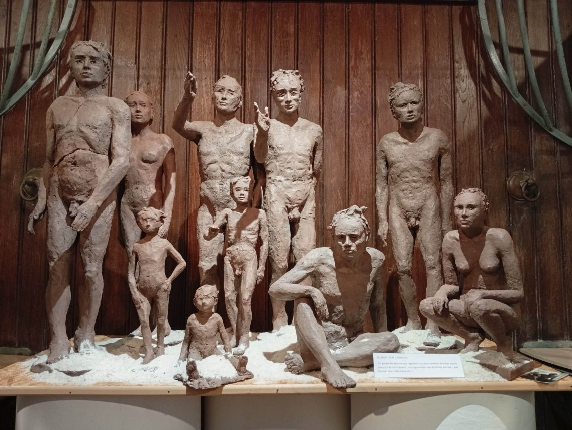 Sculptures argile d'Hélène Fonteix (Ecuries)