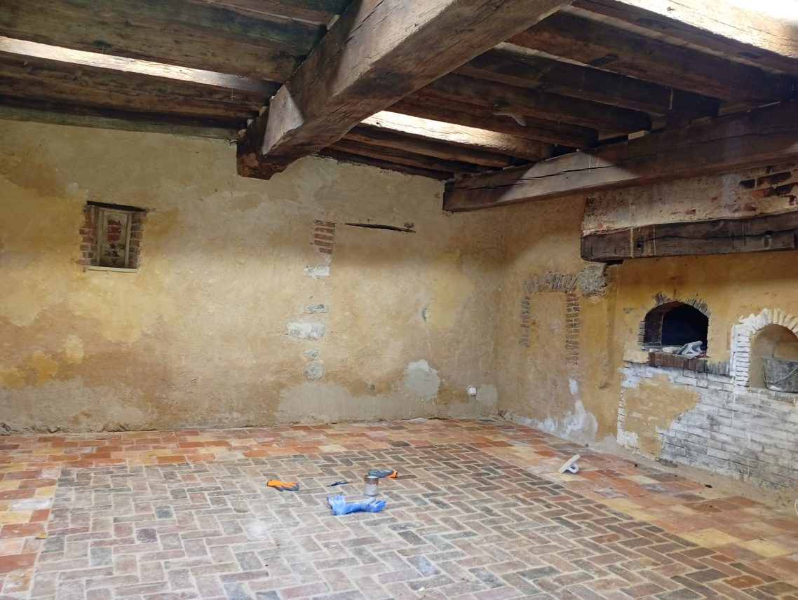 fournil en restauration (sol)